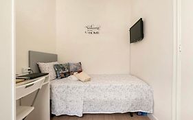 Habitacion privada en piso compartido junto a la Sagrada Familia